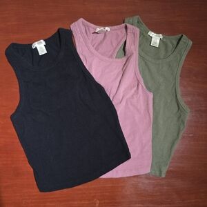3 Bozzolo Crop Tank Tops Size S